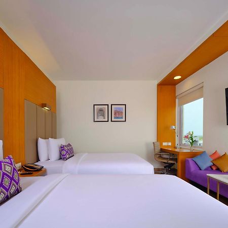 Vivanta Ahmedabad Sg Highway Eksteriør bilde