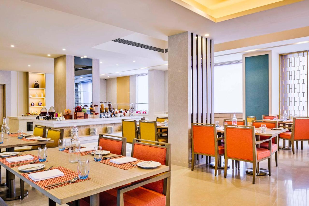 Vivanta Ahmedabad Sg Highway Eksteriør bilde