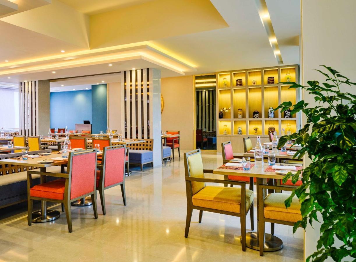 Vivanta Ahmedabad Sg Highway Eksteriør bilde