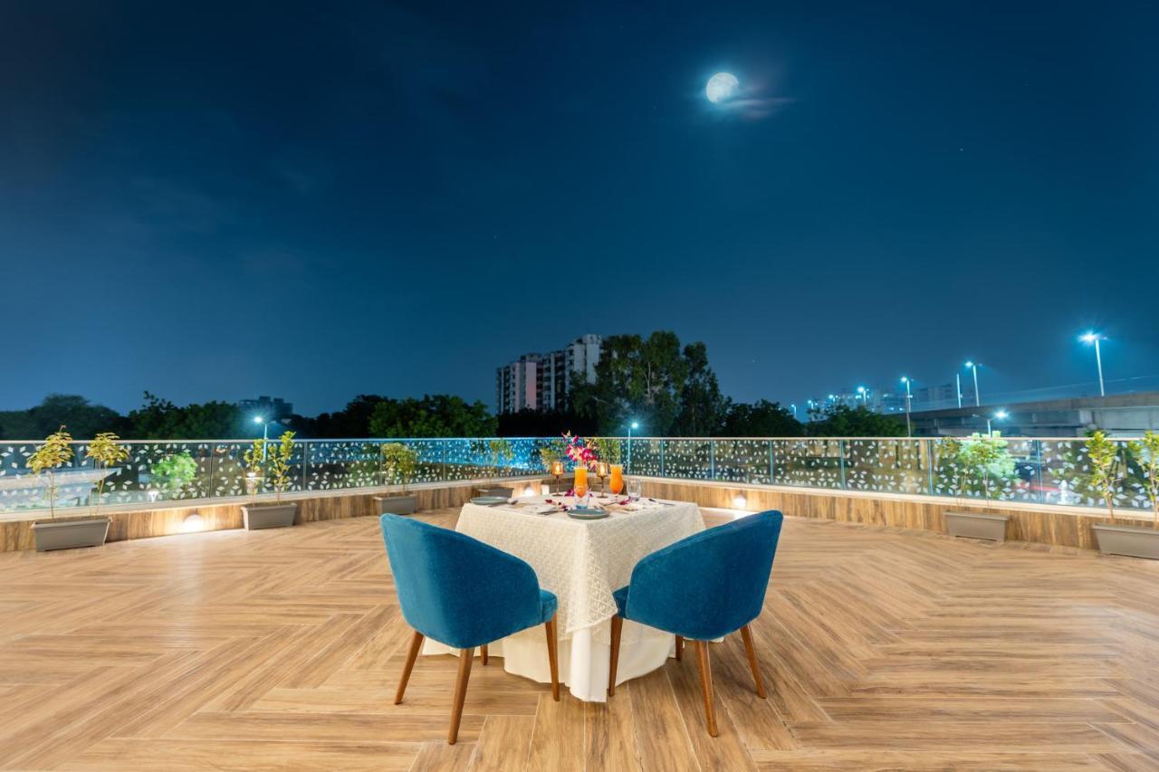 Vivanta Ahmedabad Sg Highway Eksteriør bilde