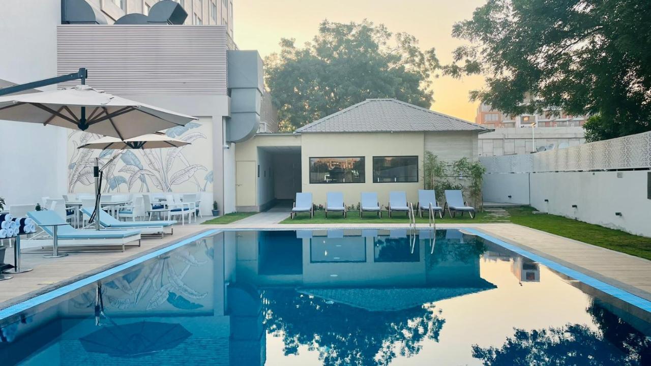 Vivanta Ahmedabad Sg Highway Eksteriør bilde